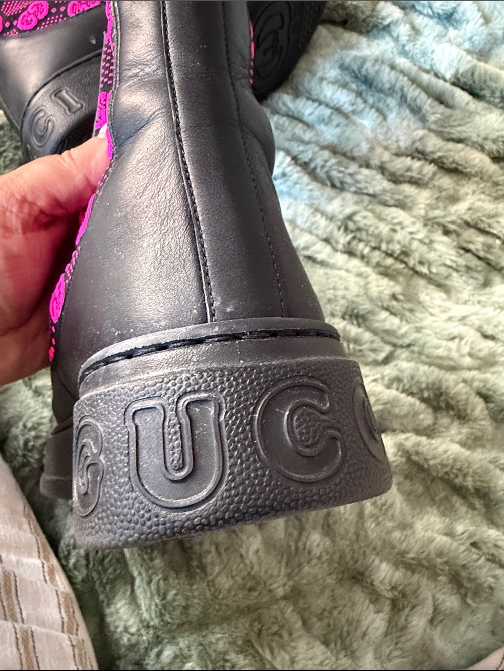 Gucci authentic Women's Black Chelsea Boots with Pink Patterned Elastic Panels - Picture 6 of 6